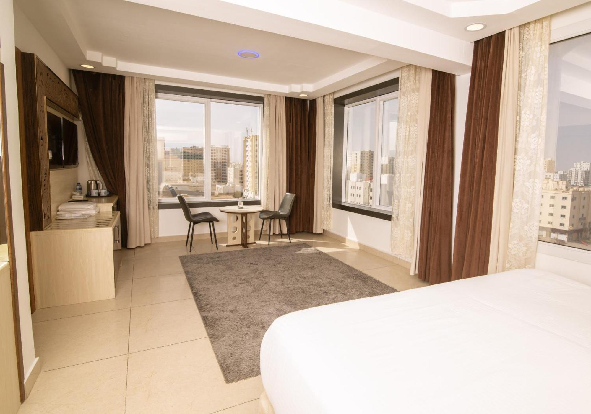 Diamond Star Hotel فندق النجمة الماسية Szíb Kültér fotó