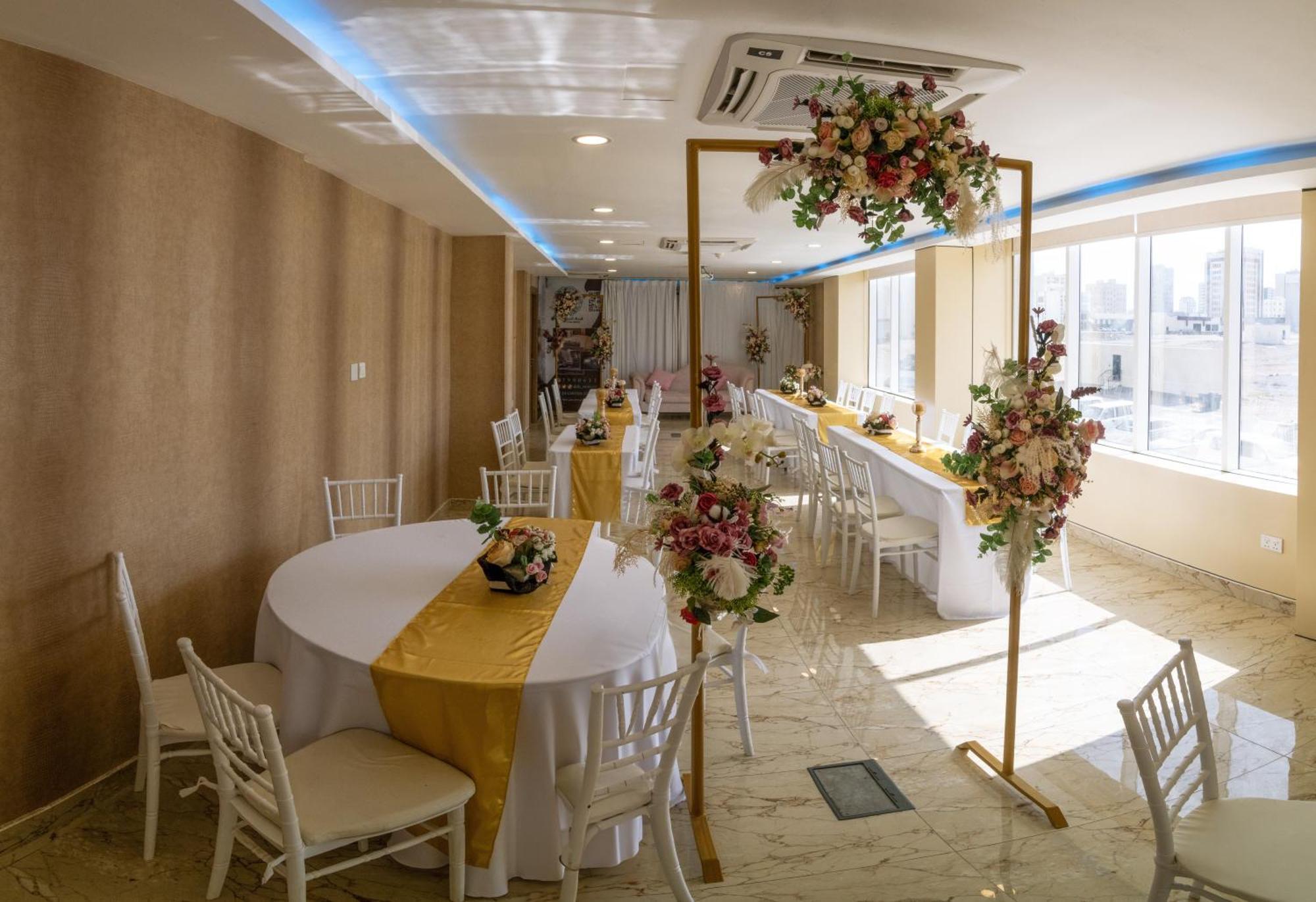 Diamond Star Hotel فندق النجمة الماسية Szíb Kültér fotó