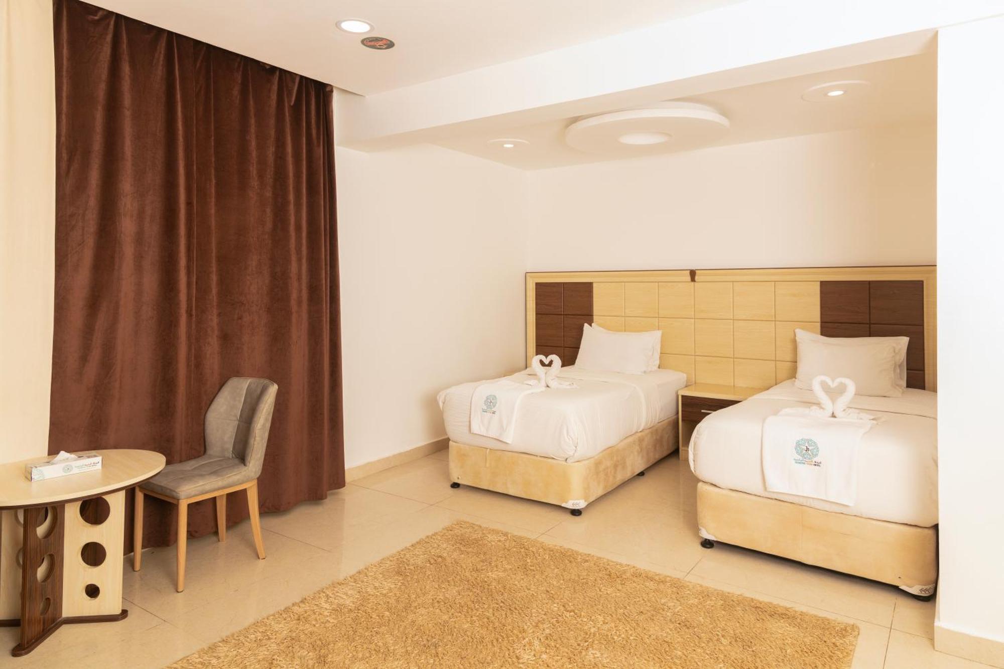Diamond Star Hotel فندق النجمة الماسية Szíb Kültér fotó