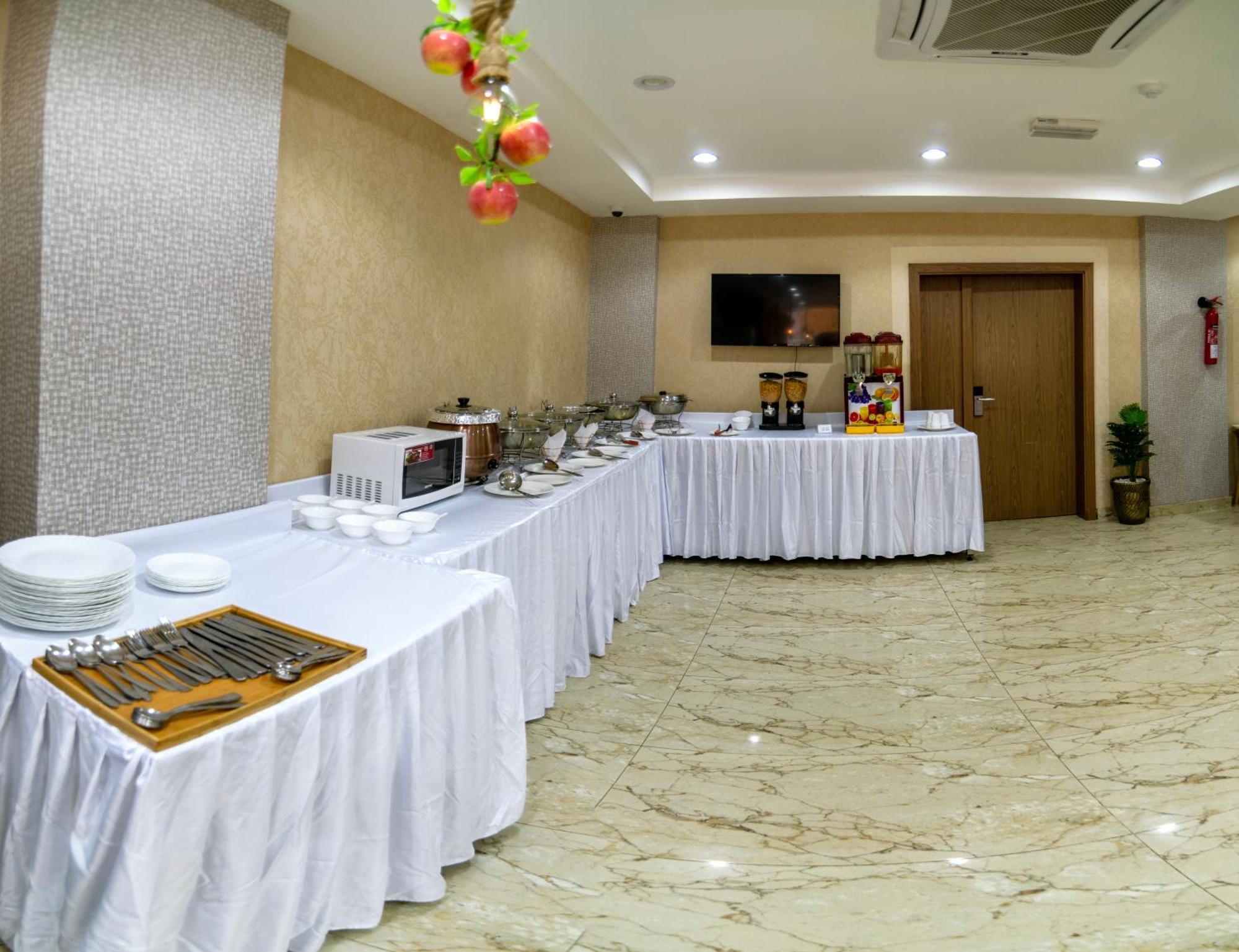 Diamond Star Hotel فندق النجمة الماسية Szíb Kültér fotó